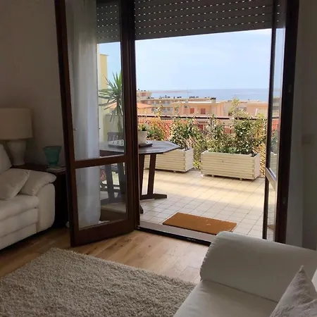Splendido Ultimo Piano Vista Mare Lido Casa vacanze